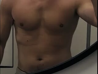 michallopez live webcam thumbnail