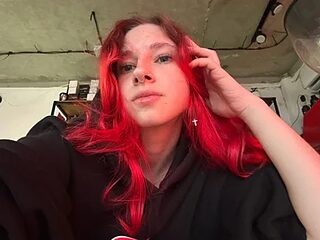 michelle_lovique live webcam thumbnail