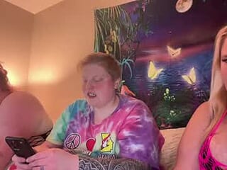 midnightmuse26 live webcam thumbnail