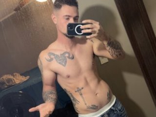 midnightsinz live webcam thumbnail