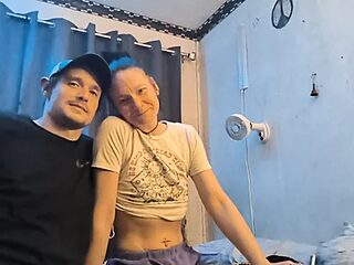 midwest_eye_candy1 live webcam thumbnail