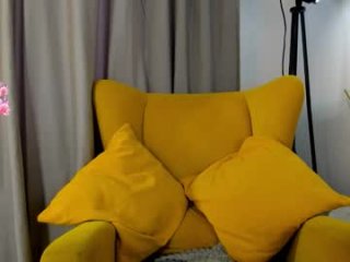 miissblonde live webcam thumbnail
