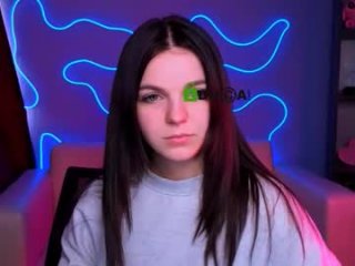 mikameovv live webcam thumbnail