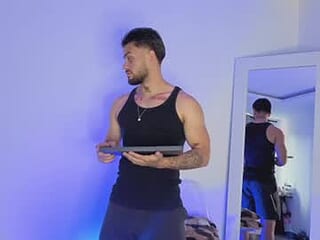 mike_loav live webcam thumbnail