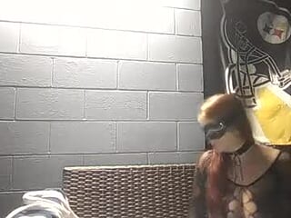 mikenquinn live webcam thumbnail