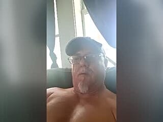 mikeynutts live webcam thumbnail