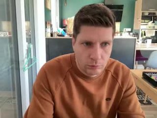 miklp8463 live webcam thumbnail