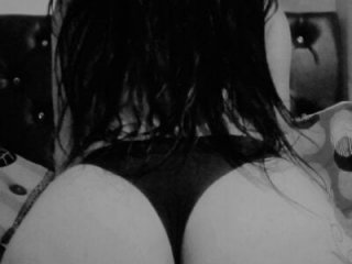 mila_roose_ live webcam thumbnail