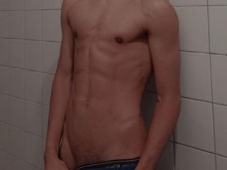 milad0_b live webcam thumbnail