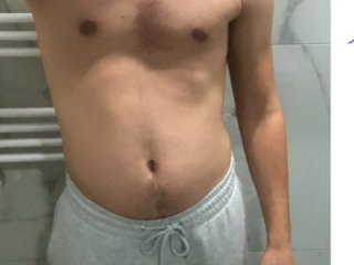 milfshakeow live webcam thumbnail