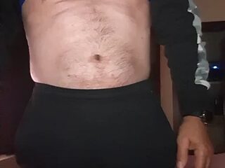 milk_the_daddy live webcam thumbnail