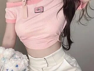 mimi_babyyy live webcam thumbnail