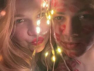 mirel_couple live webcam thumbnail