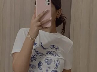 miss_aaashikaa live webcam thumbnail