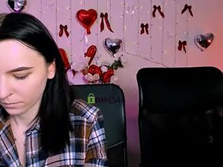 miss_courtney live webcam thumbnail