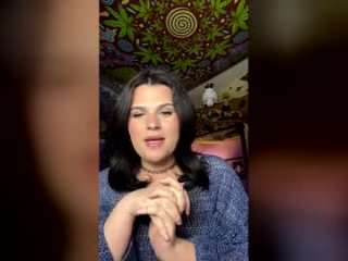 miss_honeypotpie live webcam thumbnail