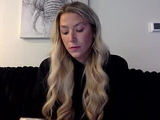 misss_alyssaaa live webcam thumbnail