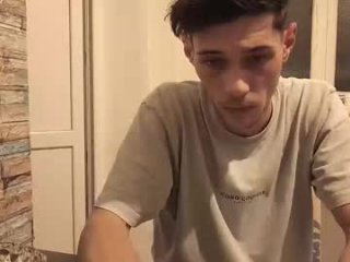 misteriosoxragazzo live webcam thumbnail