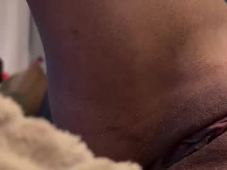 mistressmonorri live webcam thumbnail