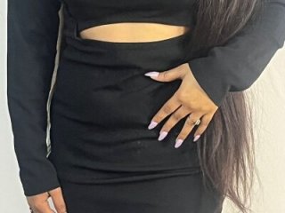 Model_Shalini live webcam thumbnail