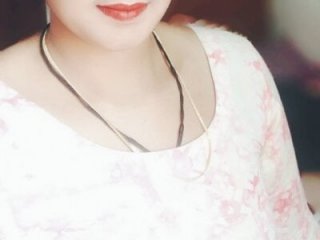 Mohni_love live webcam thumbnail