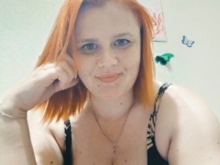 Moly_Loves34 live webcam thumbnail