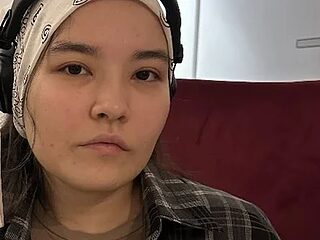 MomoRins live webcam thumbnail