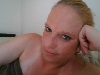 MoniqueLaFee live webcam thumbnail