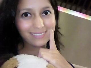 Moon_lunita live webcam thumbnail