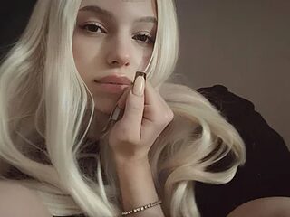 Mooniesiesita live webcam thumbnail