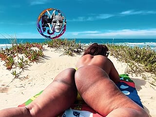 MorenaVanilla live webcam thumbnail