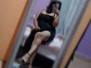 Morenita_sexy23 live webcam thumbnail