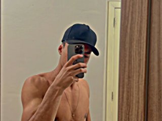 MorenodX01 live webcam thumbnail