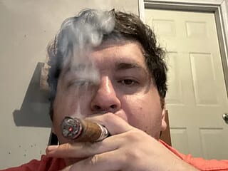 Moroncuckoldloser699 live webcam thumbnail