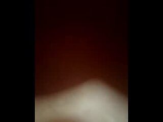 momofboth live webcam thumbnail