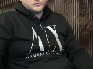 moneycumshot live webcam thumbnail