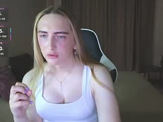 moni_noir live webcam thumbnail