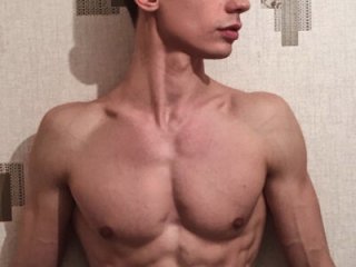 monikalarsen live webcam thumbnail