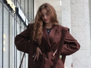 moon_sanny live webcam thumbnail