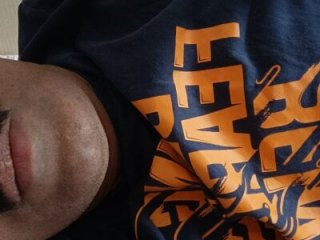 moonflower25 live webcam thumbnail