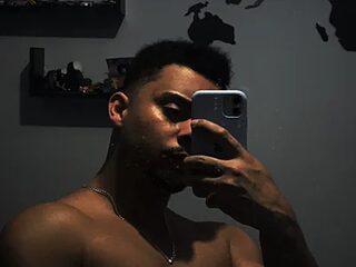moreira_13 live webcam thumbnail
