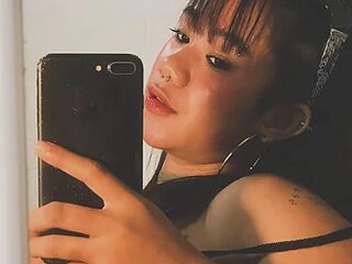 morena_joy69 live webcam thumbnail