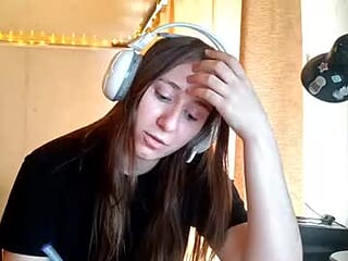 morgansymkowick live webcam thumbnail