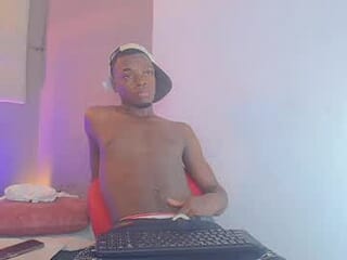 mory_733 live webcam thumbnail