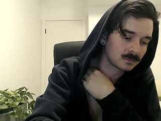 moustachematt live webcam thumbnail