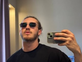 MrbigLouis live webcam thumbnail