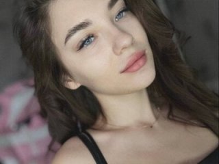 MrrKate live webcam thumbnail
