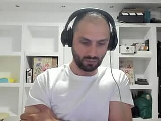 mr_always_right live webcam thumbnail