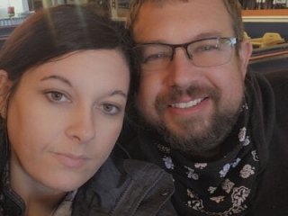 mr_girthyandsweetcheeks live webcam thumbnail