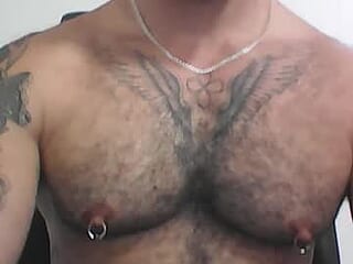 mrbighairychest live webcam thumbnail
